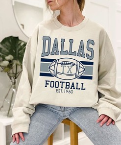 Vintage Dallas Football Sweatshirt, Retro Dallas Football Crewneck Sweatshirt, American Football Fan, NFL Shirt