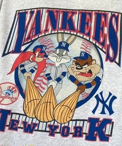 Vintage Looney Toons New York Yankees Shirt, New York Yankees Shirt, Baseball 2022 Shirt, MLB Vintage Tee, Vintage Shirt, World Series Shirt