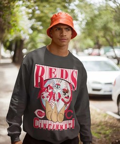Vintage MLB Cincinnati Reds Looney Tunes Shirt, Cincinnati Reds Shirt, MLB World Series Shirt, Unisex T-Shirt Sweatshirt, Vintage Shirt