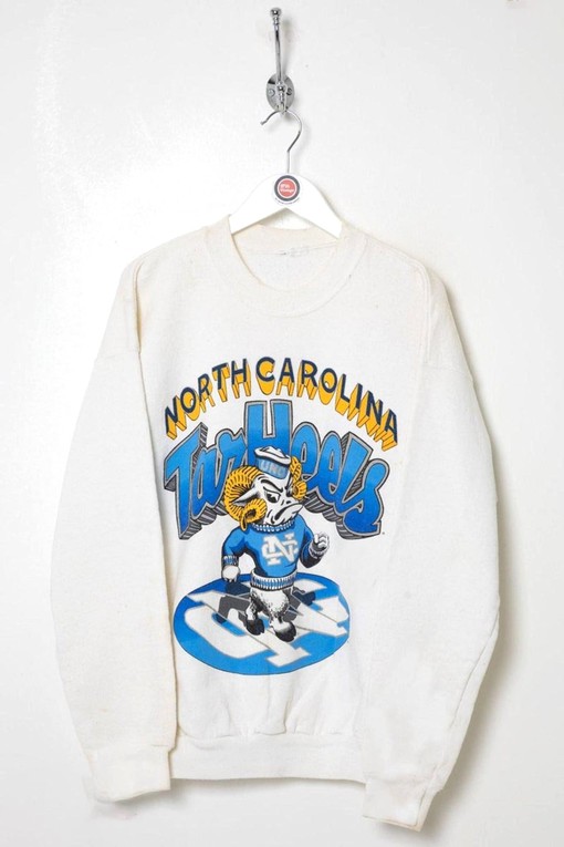 Vintage NCAA North Carolina Tar Heels Logo Mascot Sweatshirt, University of North Carolina Shirt, College, Unisex T-shirt Sweater Hoodie