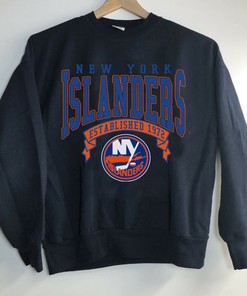 Vintage NHL New York Islanders Logo Sweatshirt, Ice Hockey Shirt, Hockey Fan, National Hockey League, Unisex T-shirt Sweater Hoodie Gifts for Fans