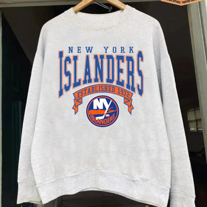 Vintage NHL New York Islanders Logo Sweatshirt, Ice Hockey Shirt, Hockey Fan, National Hockey League, Unisex T-shirt Sweater Hoodie Gifts for Fans - Image 2