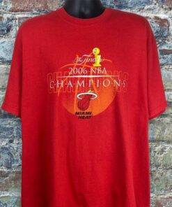 Vintage Style 00s Gildan NBA Miami Heat Basketball Sports Tshirt Sweatshirt Hoodie Crewneck Sweatshirt Pullover Reprinted Full Color Full Size Gifts for NBA Fans