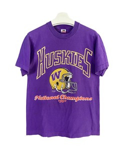 Vintage Style 1991 NCAA Huskies National Champions T-Shirt Sweatshirt Hoodie Full Size Gifts For NCAA