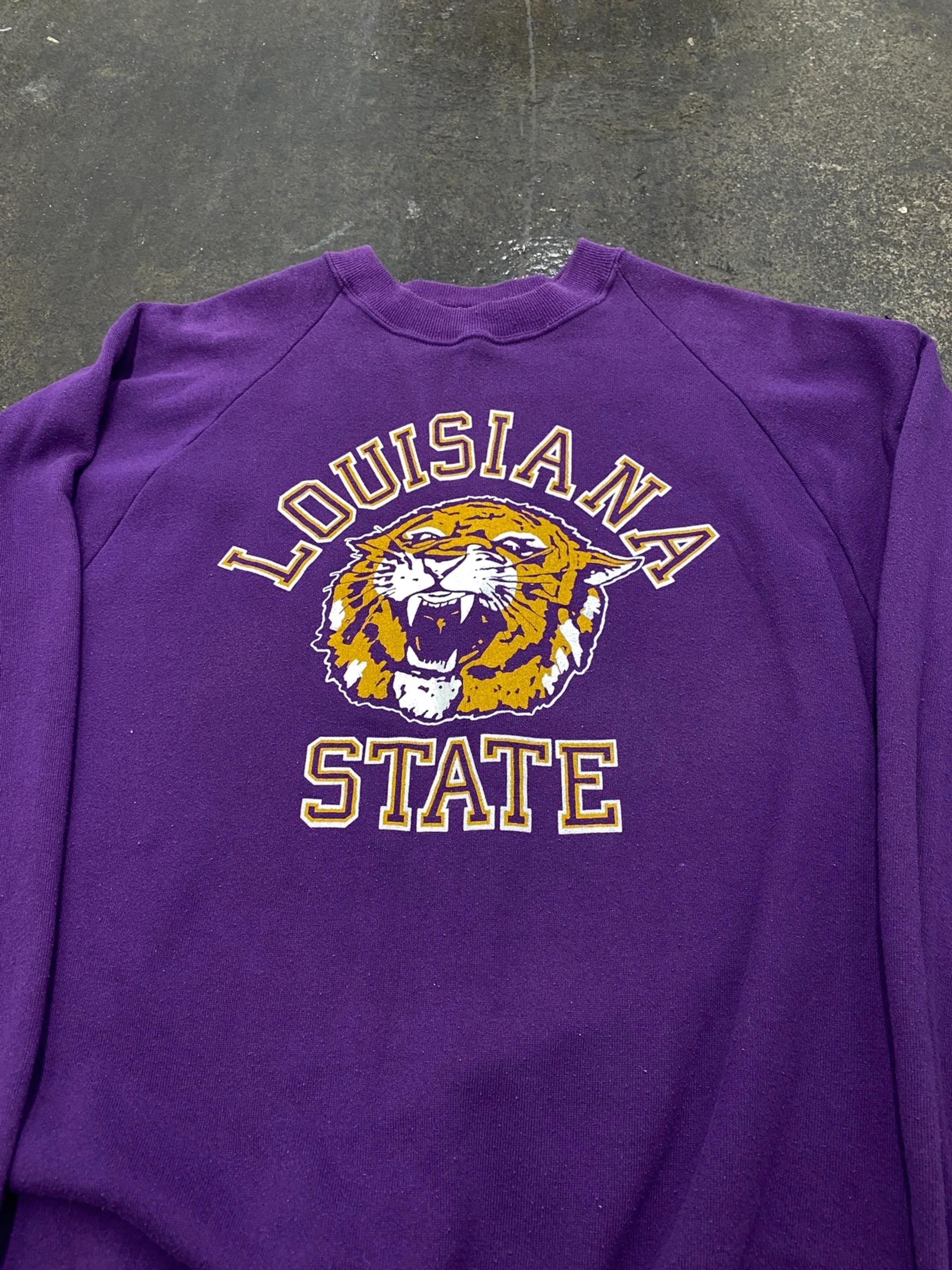 Vintage Style 80s Lsu Tigers Purple Essential Crewneck Sweatshirt T-Shirt Full Size Gifts For Fans - Image 2