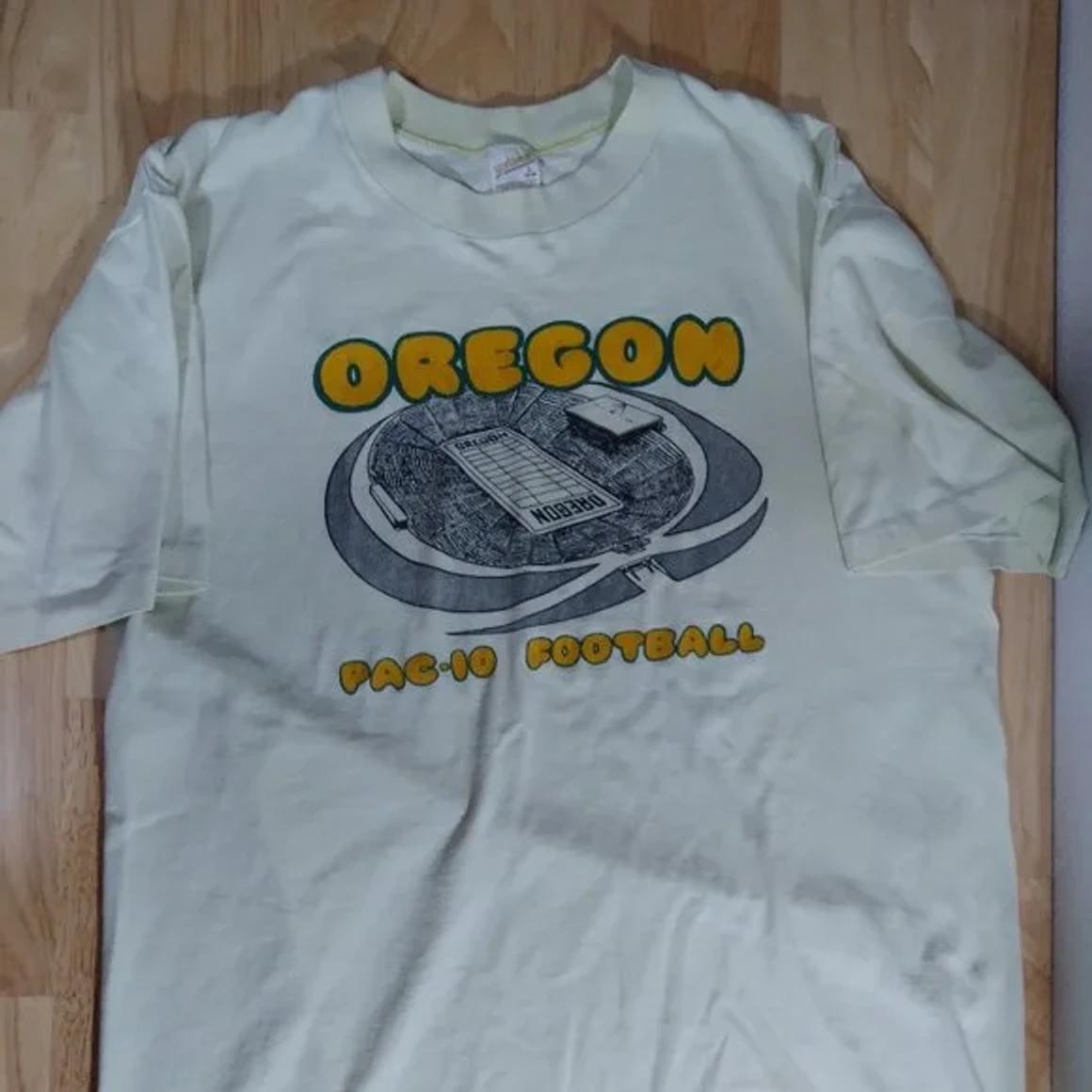 Vintage Style 80s Oregon Ducks Pac-10 Football Stadium T-Shirt Sweatshirt Hoodie Full Size Gifts For Fans
