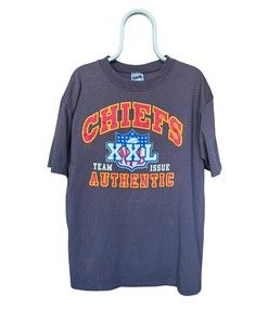 Vintage Style 90s Kansas Chiefs Single Stitch Tshirt Pullover Hoodie Crewneck Sweatshirt Reprinted Full Color Full Size Gifts For NFL Fans