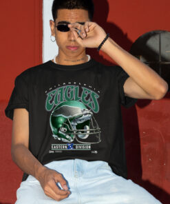 Vintage Style 90’s Philadelphia Eagles Tshirt Pullover Hoodie Crewneck Sweatshirt Reprinted Full Color Full Size Gifts For NFL Fans