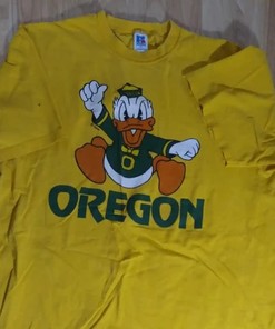 Vintage Style 90s Russell Athletic Oregon Ducks Logo T-Shirt Sweatshirt Pullover Hoodie Reprinted Full Color Full Size Gift For NCAA Fans