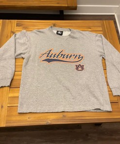 Vintage Style 90s Starter Auburn Tigers T-Shirt Sweatshirt Pullover Hoodie Reprinted Full Color Full Size Gift For NCAA Fans