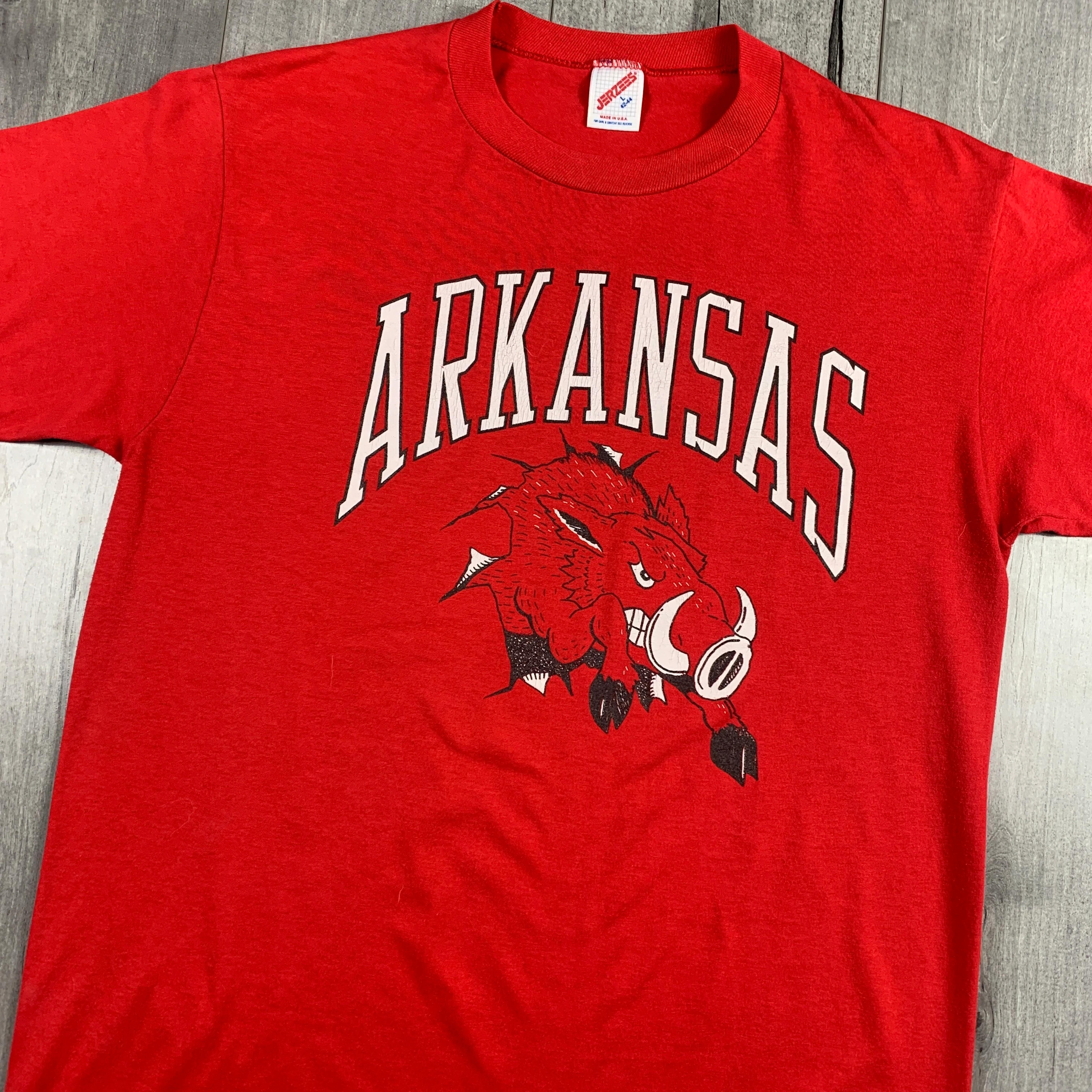 Vintage Style 90s University Of Arkansas Razorbacks Airbrush Hoodie Sweatshirt Crewneck Sweatshirt Full Size