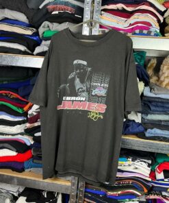 Vintage Style Cavaliers Lebron James NBA T-Shirt Basketball Tshirt Hoodie Crewneck Sweatshirt Reprinted Full Color Full Size Gifts for NBA Fans