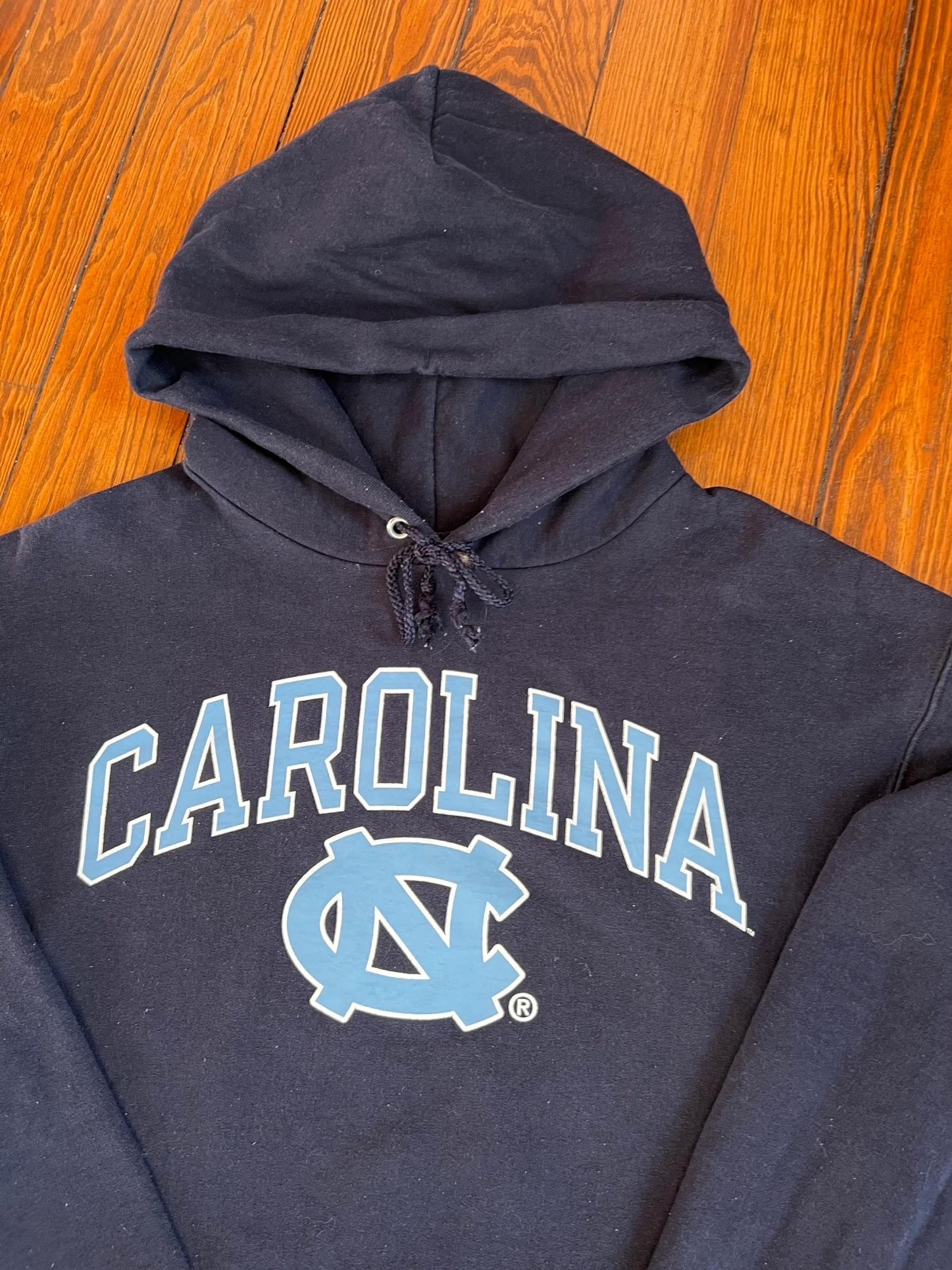 Vintage Style Champion North Carolina Unc Tar Heels Hoodie Sweatshirt T-Shirt Full Size Gifts For Fans - Image 2