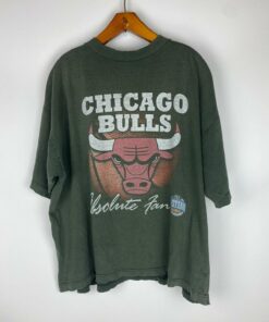 Vintage Style Chicago Bulls Shirt Starter NBA Tshirt Hoodie Crewneck Sweatshirt Reprinted Full Color Full Size Gifts for NBA Fans