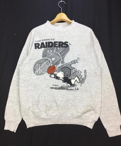 Vintage Style Los Angeles Raiders X Snoopy Tshirt Pullover Hoodie Crewneck Sweatshirt Reprinted Full Color Full Size Gifts For NFL Fans