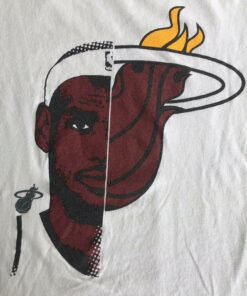 Vintage Style Miami Heat Lebron James Men’S Small NBA Basketball Team Logo Usa Tshirt Hoodie Crewneck Sweatshirt Reprinted Full Color Full Size Gifts for NBA Fans