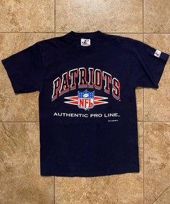 Vintage Style New England Patriots Logo Athletic Tshirt Pullover Hoodie Crewneck Sweatshirt Reprinted Full Color Full Size Gifts For NFL Fans