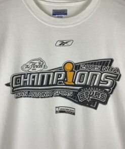 Vintage Style San Antonio Spurs 2005 NBA Champion Tshirt Sweatshirt Hoodie Crewneck Sweatshirt Pullover Reprinted Full Color Full Size Gifts for NBA Fans