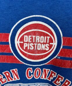 Vintage Style Style NBA Detroit Pistons Tshirt Sweatshirt Hoodie Crewneck Sweatshirt Pullover Reprinted Full Color Full Size Gifts for NBA Fans