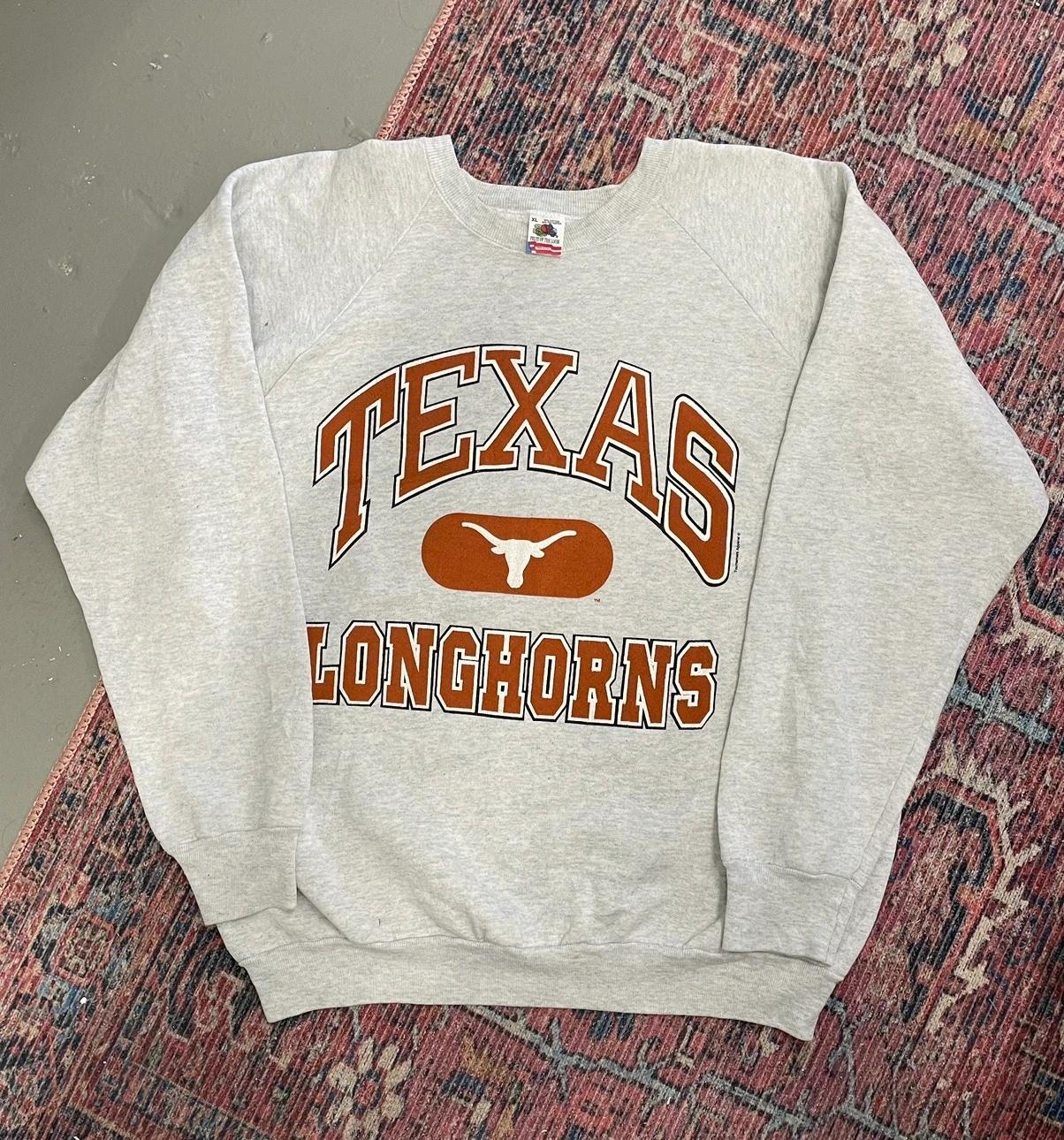 Vintage Style Texas Longhorns College T-Shirt Sweatshirt Hoodie Full Size Gifts For NCAA