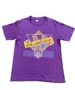 Vintage Style University Of Washington Huskies Football T-Shirt Sweatshirt Pullover Hoodie Reprinted Full Color Full Size Gift For NCAA Fans