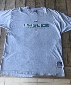 Vintage Style X NFL X Eagles Tshirt Pullover Hoodie Crewneck Sweatshirt Reprinted Full Color Full Size Gifts For NFL Fans