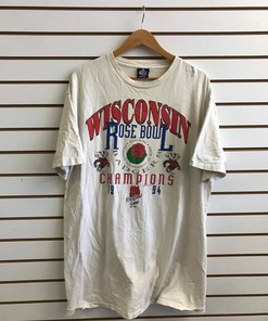 Vintage Wisconsin rose bowl champs T Shirt, Vintage 90s Sweatshirt, Gift For Her, Gift For Him