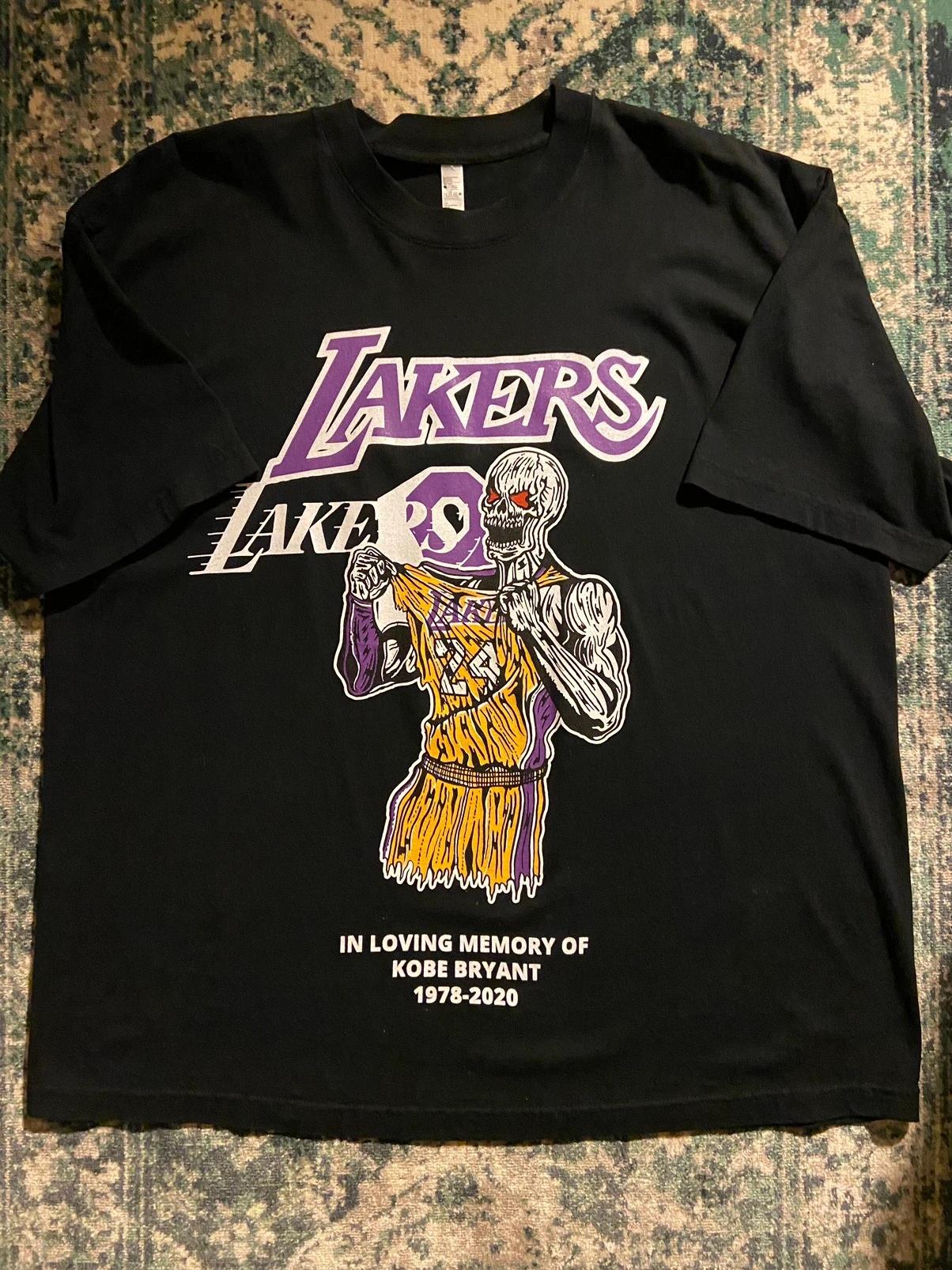 Warren Lotas Kobe Tribute Shirt Lakers Tshirt Hoodie Crewneck Sweatshirt Reprinted Full Color Full Size Gifts for NBA Fans