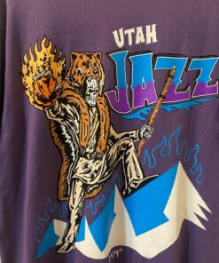 Warren Lotus x Utah Jazz Tshirt Hoodie Crewneck Sweatshirt Reprinted Full Color Full Size Gifts for NBA Fans