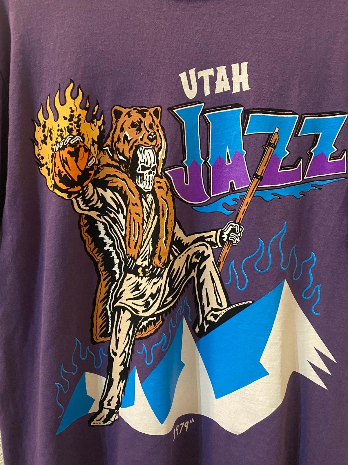 Warren Lotus x Utah Jazz Tshirt Hoodie Crewneck Sweatshirt Reprinted Full Color Full Size Gifts for NBA Fans