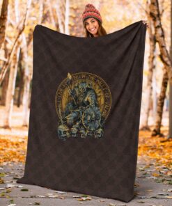 Warrior Viking Shield Skull Sherpa Fleece Blanket Gifts for Viking Lovers