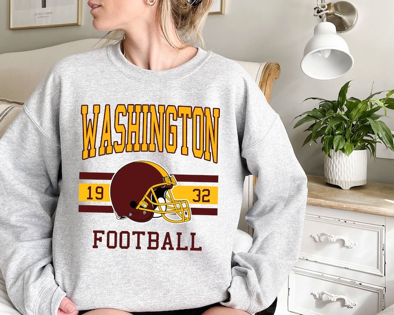Washington Football Sweatshirt, Vintage Retro Washington Football Crewneck Sweatshirt, American Football Fan, NFL Shirt - Image 2