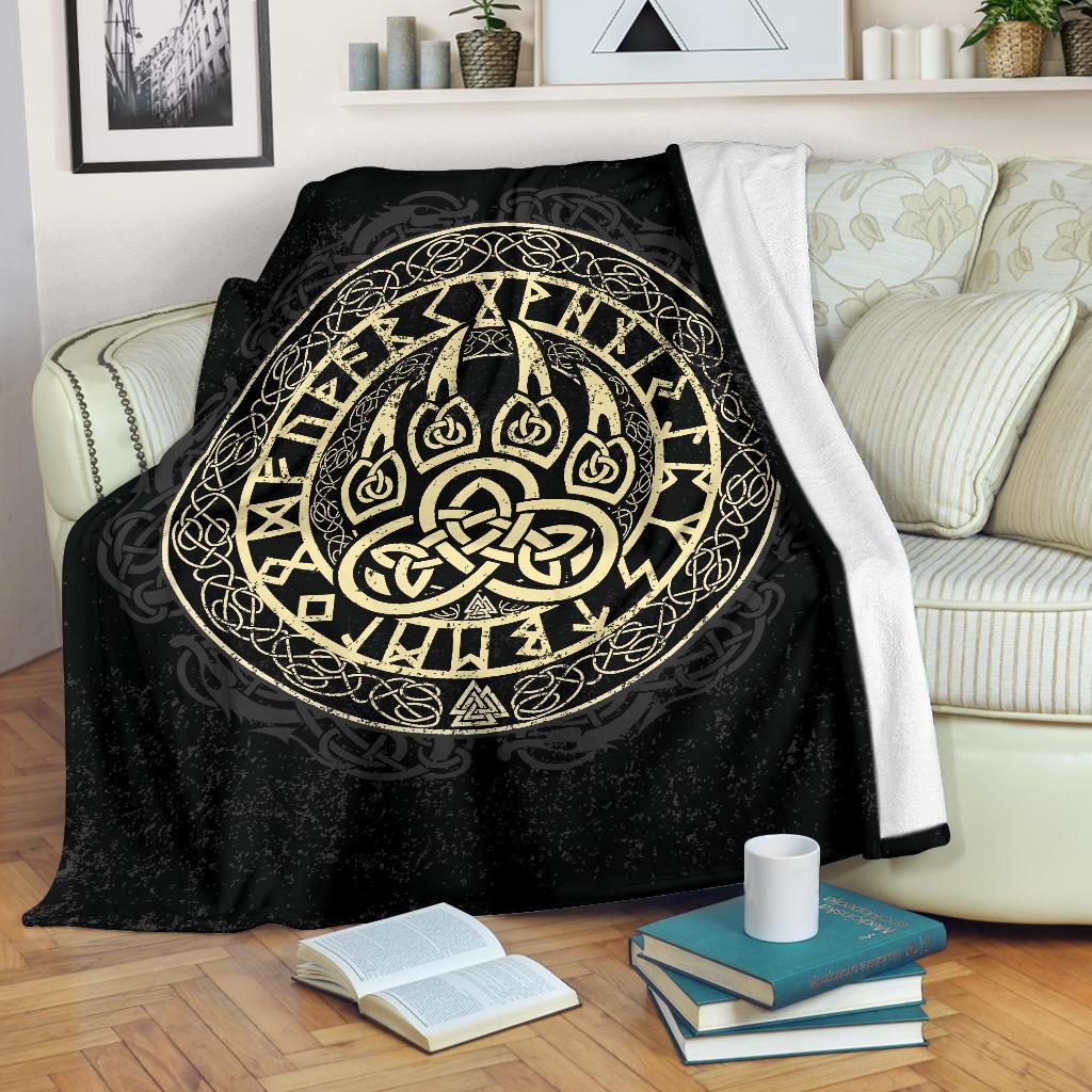 Wolf Viking Sherpa Fleece Blanket Gifts for Viking Lovers