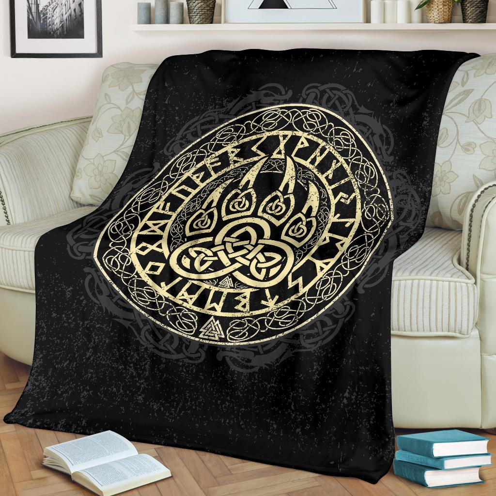 Wolf Viking Sherpa Fleece Blanket Gifts for Viking Lovers
