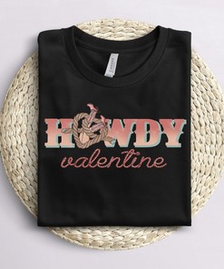 Womens Valentine T-Shirt, Womens Howdy Valentine Retro Tshirt, Women Heart Sweatshirt, Valentine Day Gift For Her T-Shirt, Women Sweater
