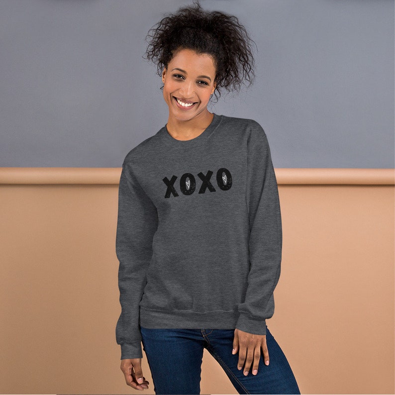 Xoxo Valentine's Day Sweatshirt, Love Shirt, Women's Sweatshirt, Fun Valentine Sweatshirt, Unisex Sweatshirt - Image 3