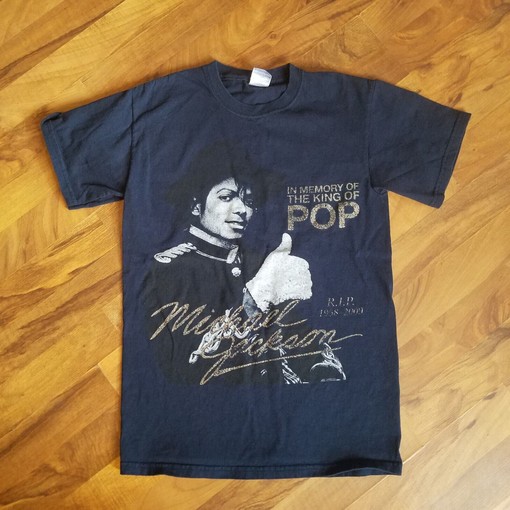 2009 Michael Jackson King Of Pop Memorial T-Shirt