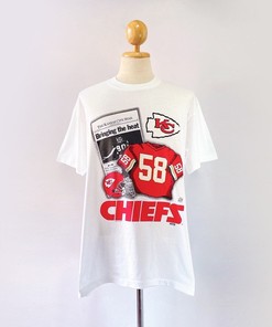 90s Kansas City Chiefs NFL Football T-shirt