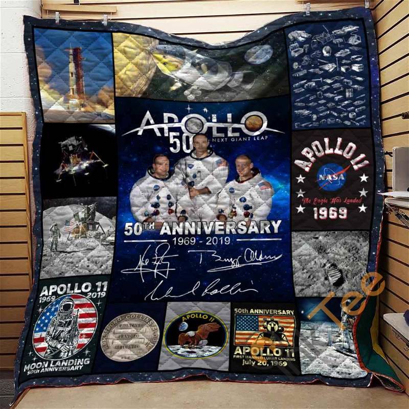 Apollo Collage Custom Quilt Blanket Bedding Set with 2 Pillowcases