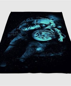 Astronaut Looking At Earth Drawing Sherpa Fleece Blanket Gifts for Family, for Couple