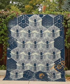 Bee Galaxy Quilt Blanket Bedding Set