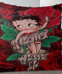 Betty Boop Gift For Fan, Sexy Betty Boop With Roses Quilt Blanket Bedding Set
