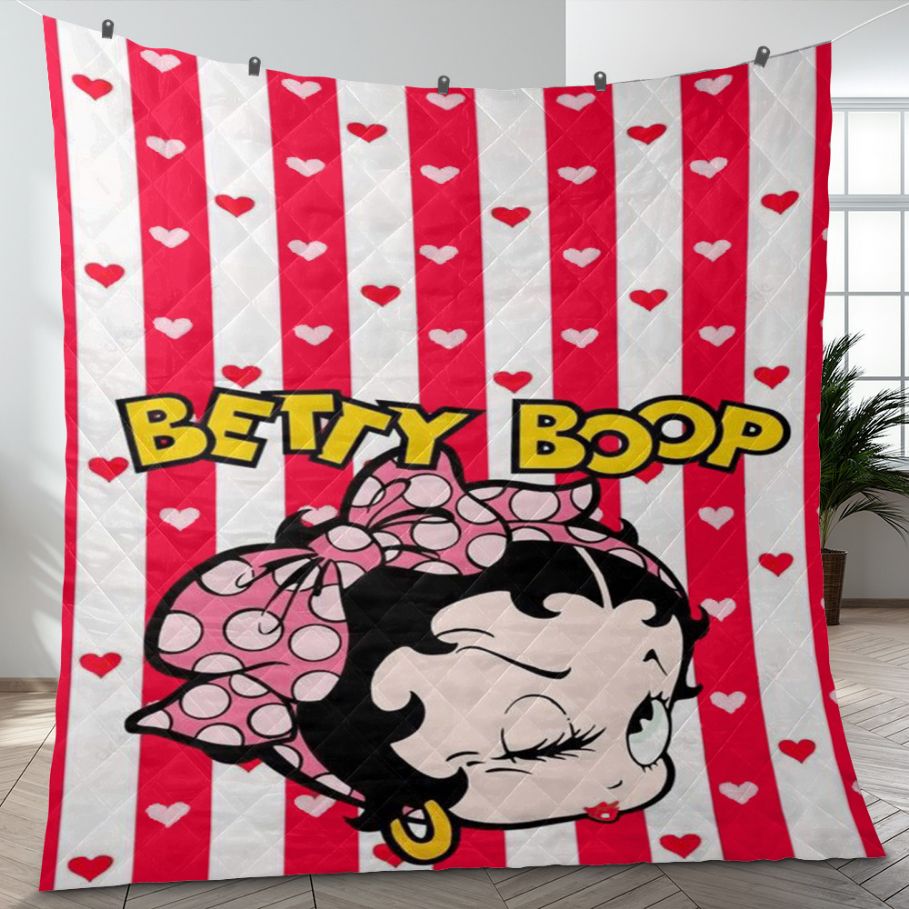Betty Boop Gift For Lover, Cute Betty Boop With Heart Quilt Blanket Bedding Set
