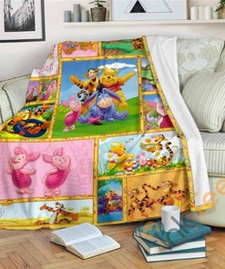 Blanket Winnie The Pooh Sherpa Fleece Blanket Gifts for Family, for Couple