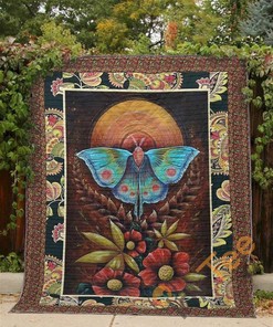 Blue Butterfly And Red Flowers Quilt Blanket Bedding Set