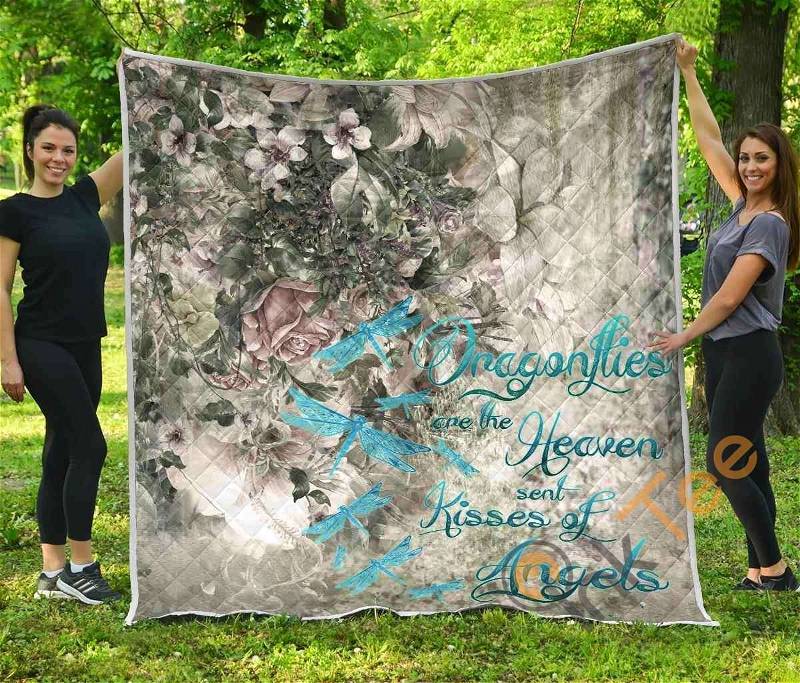 Bring Heaven to Your Home with Dragonflies Quilt And Pillowcase Set
