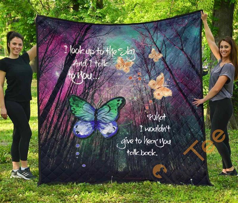 Butterflies I Look Up To The Sky Quilt