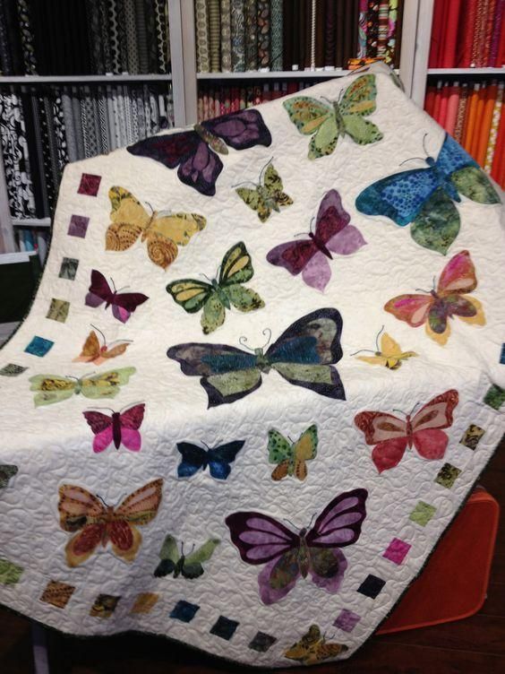 Butterfly Colorful Pattern Quilt Blanket Bedding Set