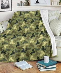 Camo Style Dragon Sherpa Fleece Blanket Gifts for Family, for Couple