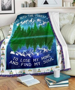 Camping And Into Theest Find My Soul Sherpa Fleece Blanket Gifts for Family, for Couple